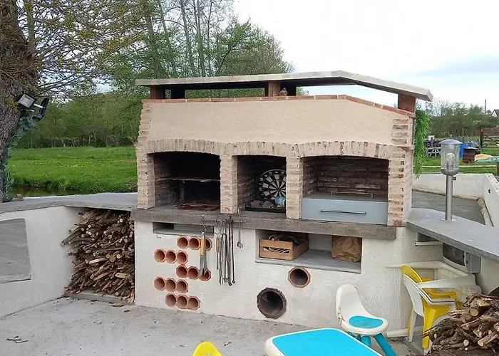 Emplacement Toile De Tente , Caravane , Car 营地 Beaufay